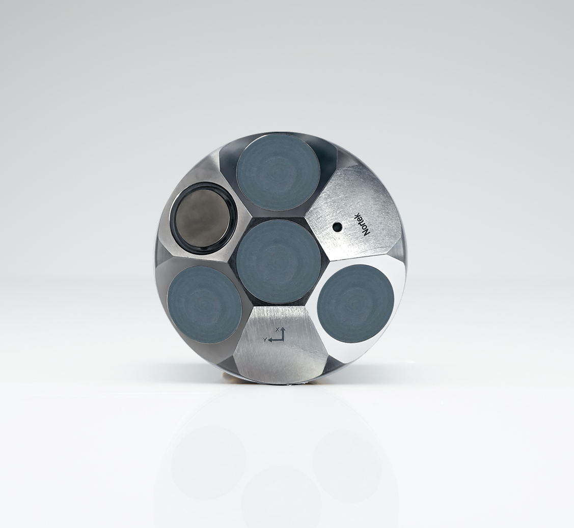 NUCLEUS1000 300 front looking