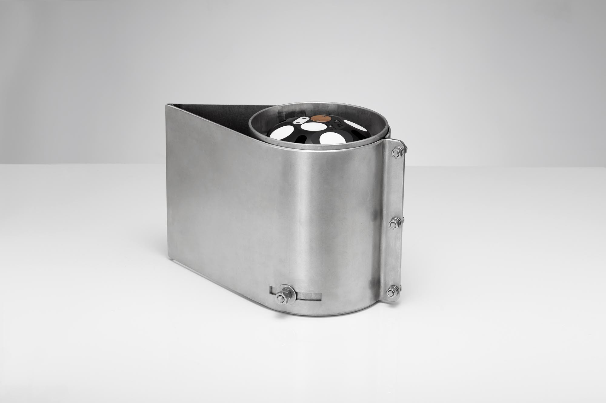 Nortek Signature VM 1000k Hz frame sideview