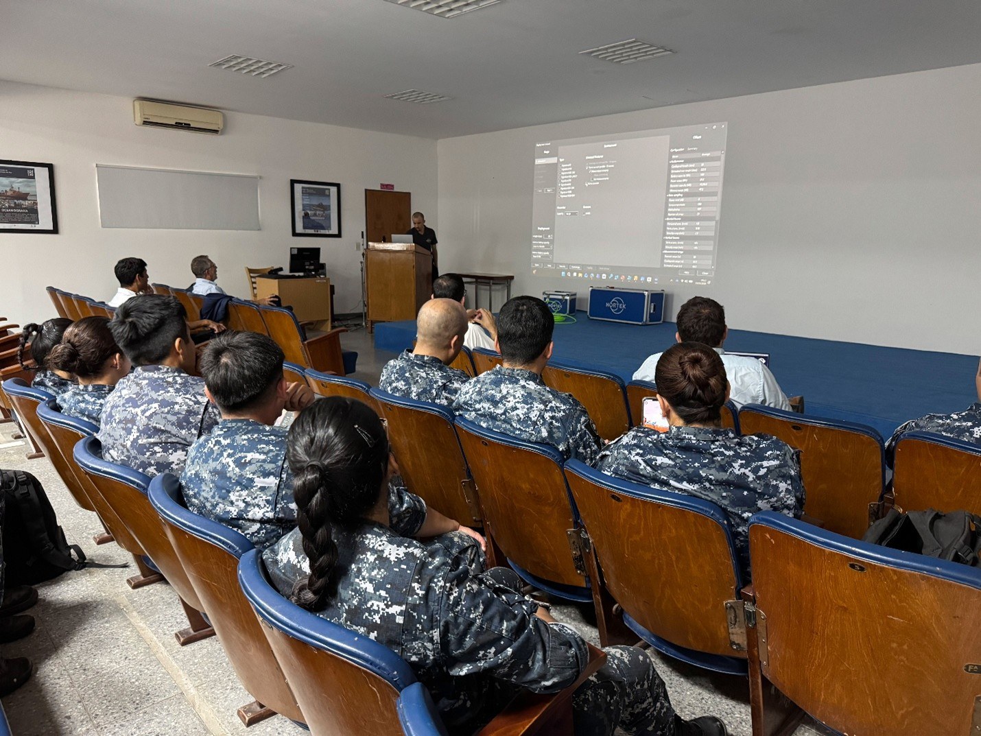 VM navy presentation