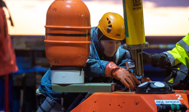 Professor Thomson has been researching wave and sea ice conditions in the Arctic for a number of years. Photo ©: Onpoint Outreach.